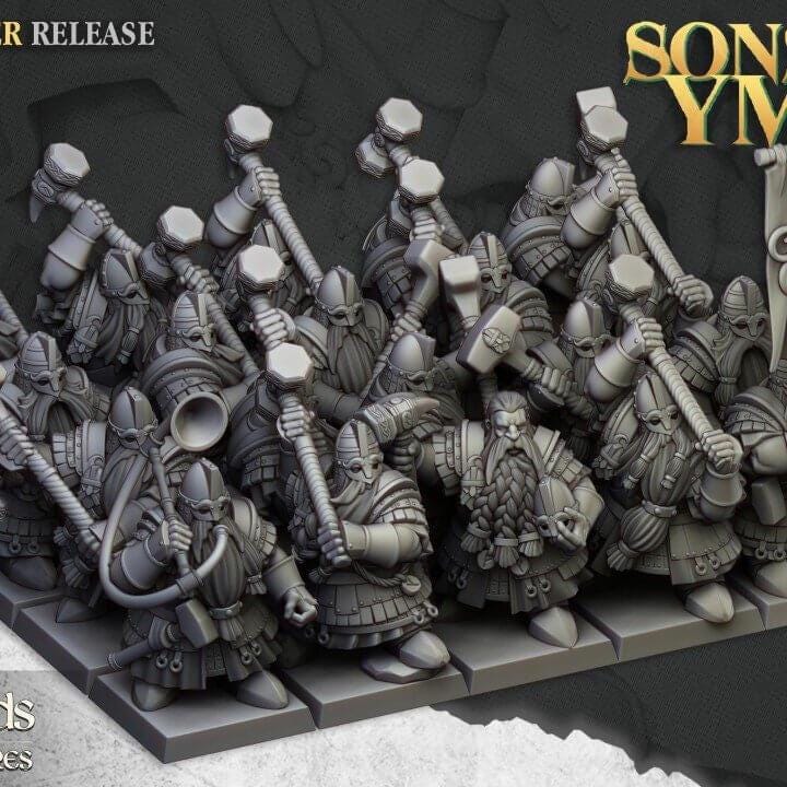 Dwarf Kingsguard Miniature Unit | Elite Royal Guard 32mm 3D Printed DnD RPG Highlands Miniatures - Border3d
