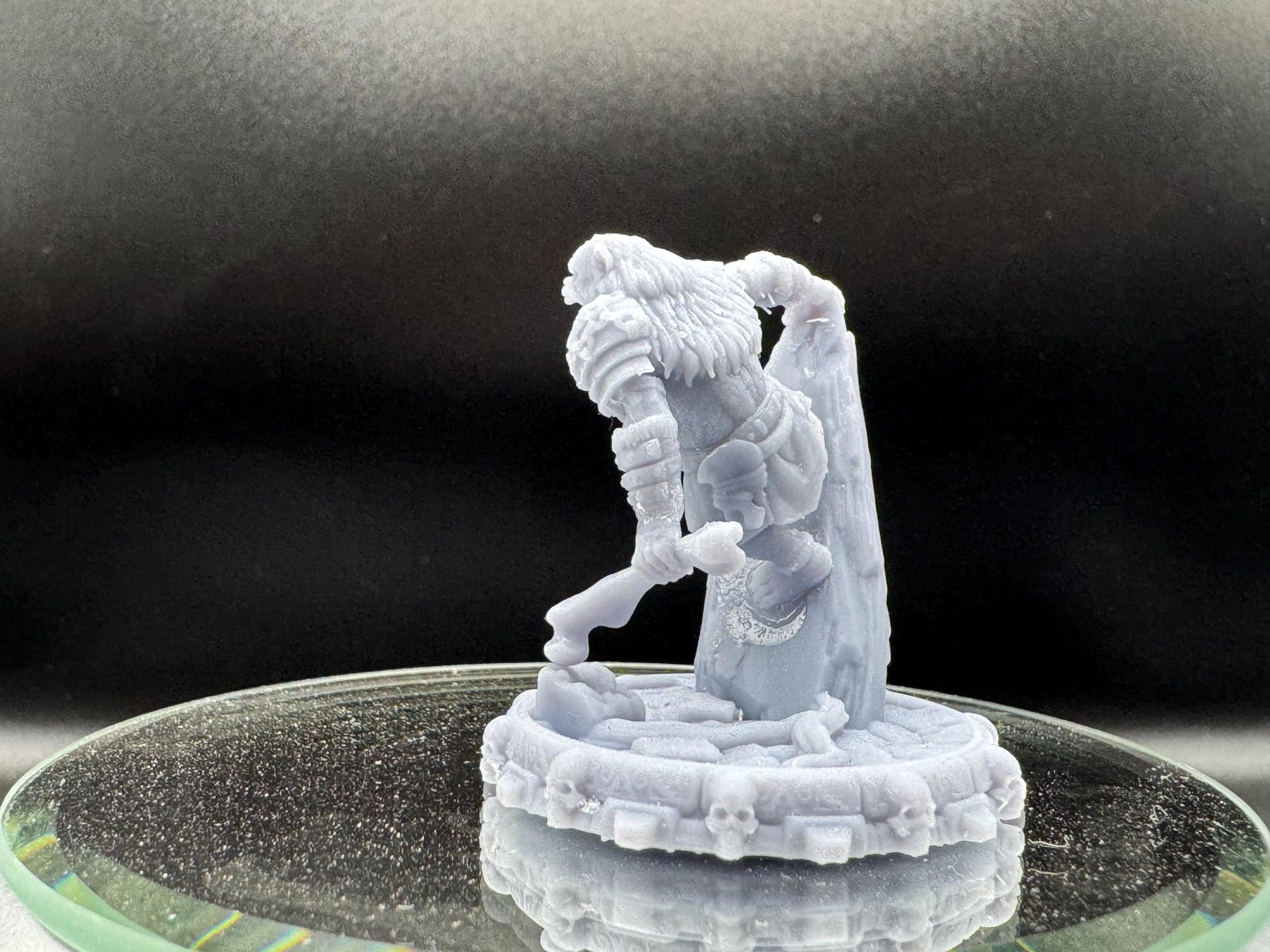 Tharn Duskaal Apefolk Climbing Barbarian rocky terrain warrior hero miniature 32mm resin — 3D printed Strongback of Castle Primatus dynamic pose for DnD and wargaming by Border3D LLC