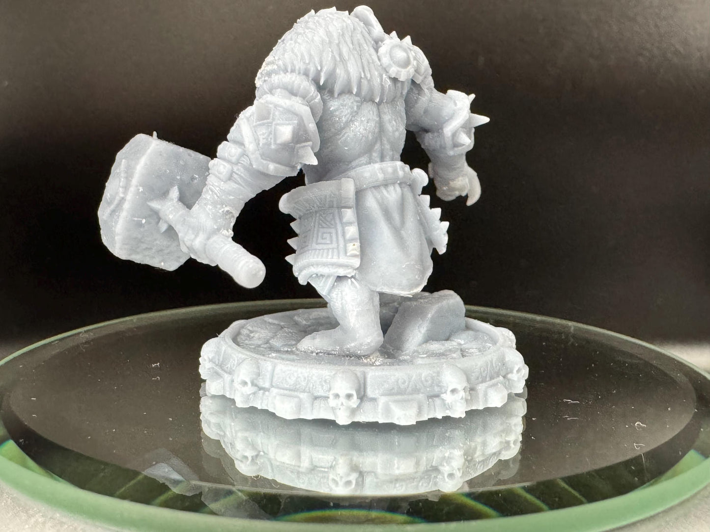 Raka Windar — Apefolk Paladin Warrior Miniature 32mm