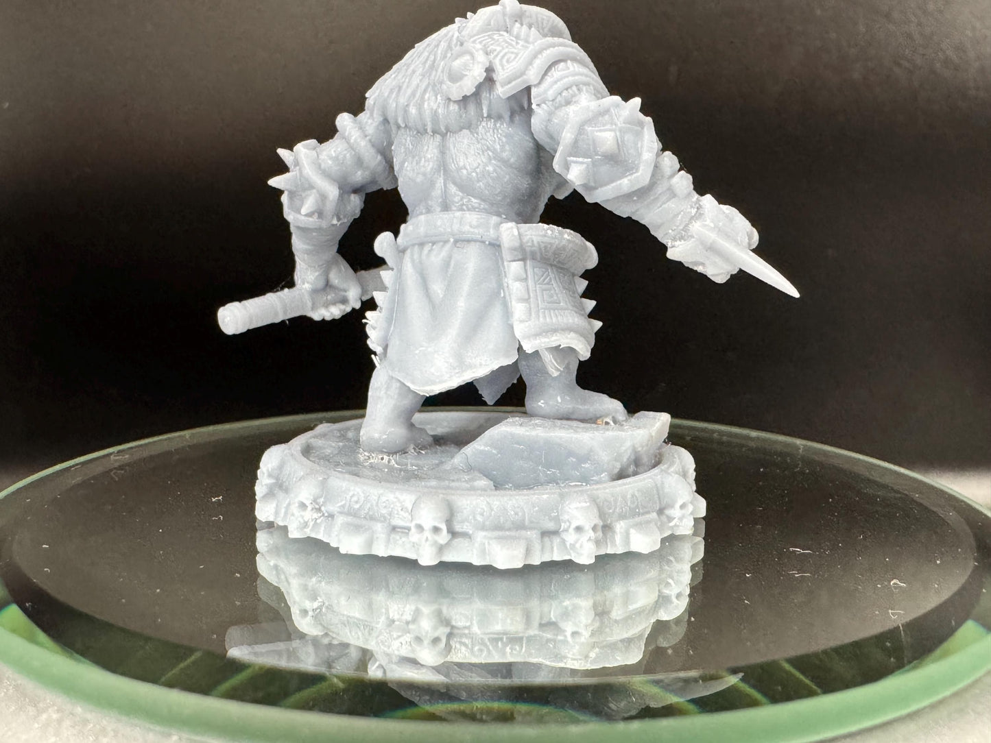 Raka Windar — Apefolk Paladin Warrior Miniature 32mm