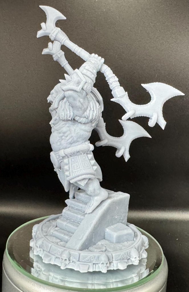 Kael Ithron - The Strongbacks of Castle Primatus| Daybreak Miniatures - Border3d