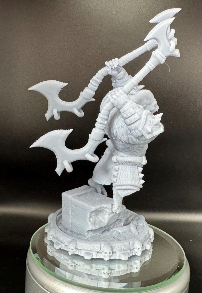 Kael Ithron - The Strongbacks of Castle Primatus| Daybreak Miniatures - Border3d