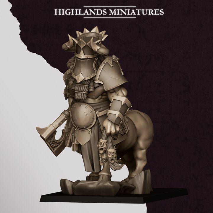 Kusarikku Great Marduk Minotaur Miniature | Cult of Marduk Bull - Man Champion 28mm 32mm 3D Printed DnD RPG | Highlands Miniatures - Border3d