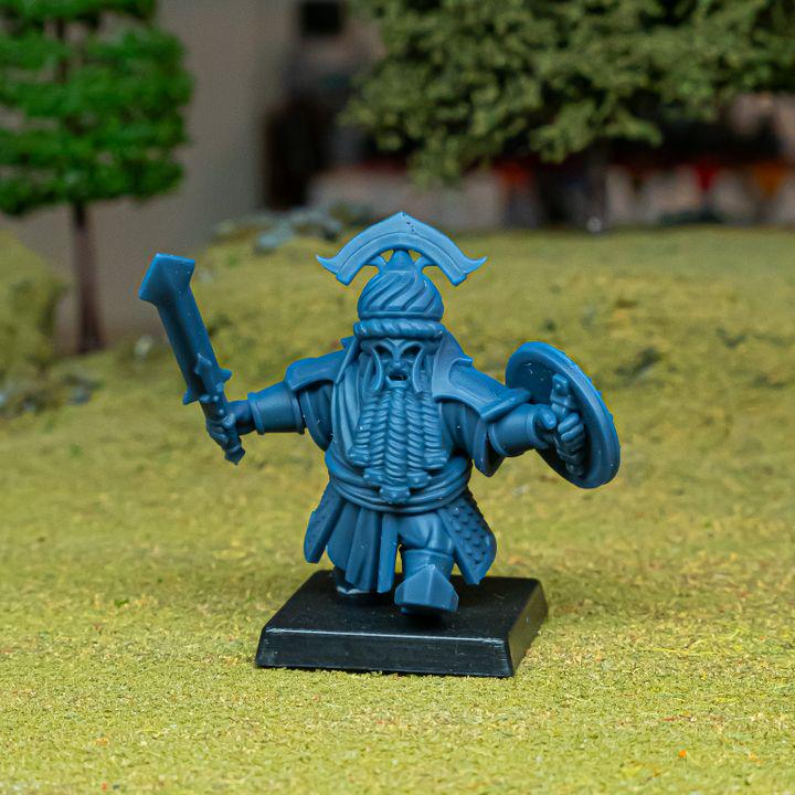 Marduk Commander 2 Miniature | Sons of Marduk Chaos Dwarf Captain Hero 28mm 32mm 3D Printed DnD RPG Wargaming | Highlands Minis - Border3d