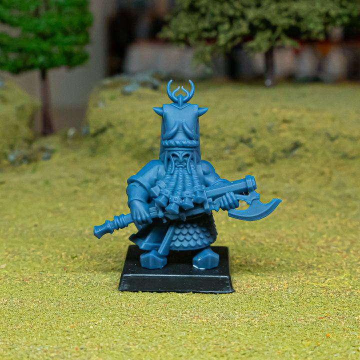 Marduk Commander 3 Miniature | Sons of Marduk Chaos Dwarf Captain Hero 28mm 32mm 3D Printed DnD RPG Wargaming | Highlands Minis - Border3d