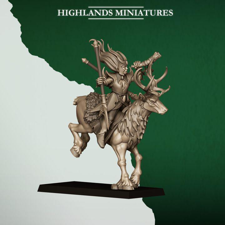 Moonlight Sisters Cavalry Miniatures | Feral Elf Wild Hunt Riders 28mm 32mm 3D Printed DnD RPG Wargaming | Highlands Miniatures - Border3d