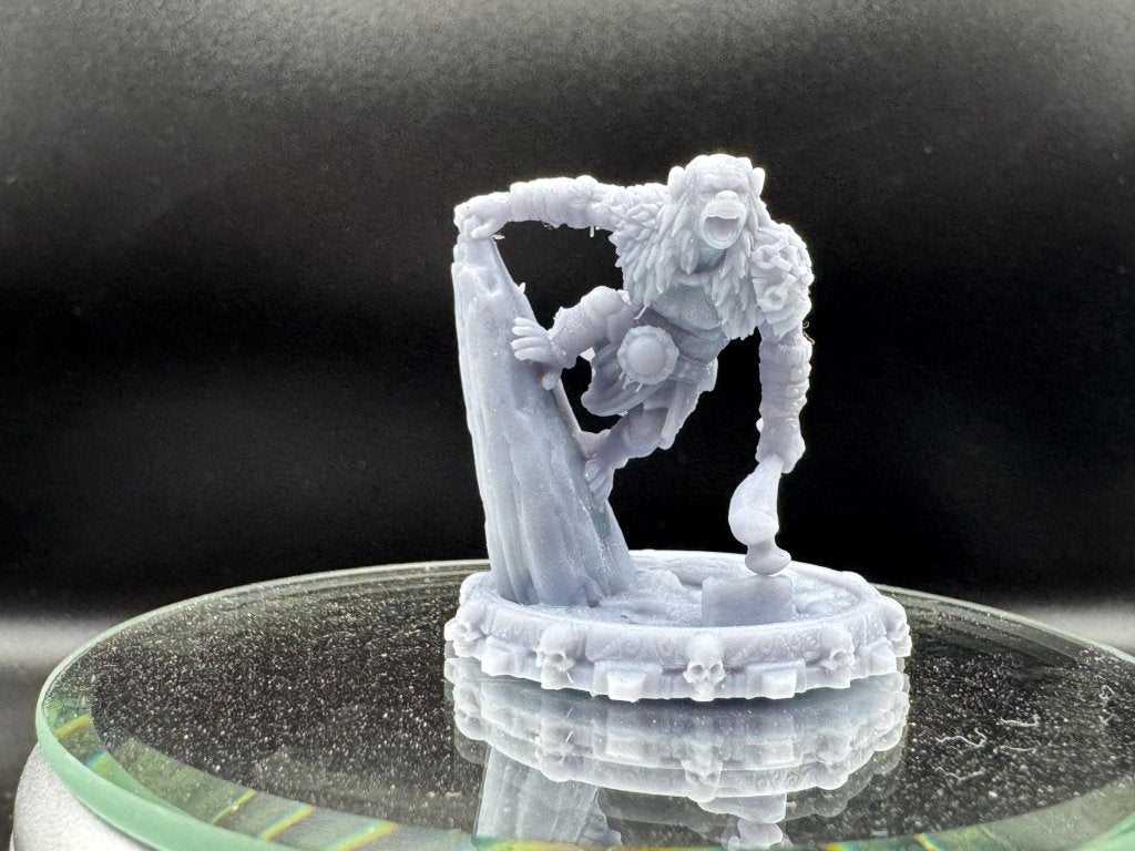 Tharn Duskaal - The Strongbacks of Castle Primatus| Daybreak Miniatures - Border3d