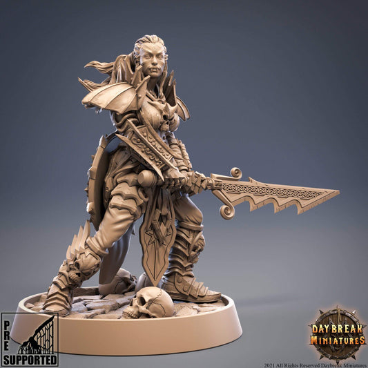"Daybreak Miniatures Ivana Raasna High Duchess Of Von Strachenfeld resin miniature front view Border3D LLC"